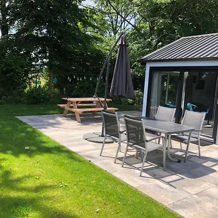 Chalet Gloednieuw Luxe Aan Veluwemeer 4 Pers