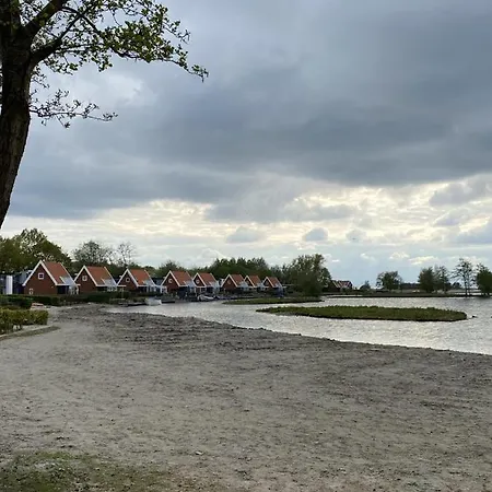 Luxe En Gezellig Aan Veluwemeer 4 Pers Chalet Hulshorst