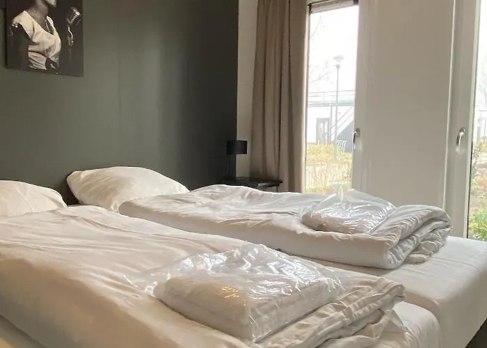 Luxe En Gezellig Aan Veluwemeer 4 Pers Dağ evi *