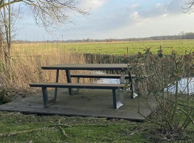 Luxe En Gezellig Aan Veluwemeer 4 Pers Alpstuga *