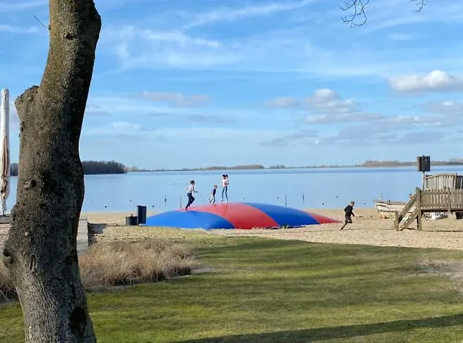 Luxe En Gezellig Aan Veluwemeer 4 Pers Hulshorst